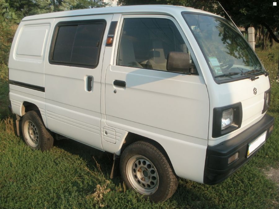 Suzuki Super Carry Bus