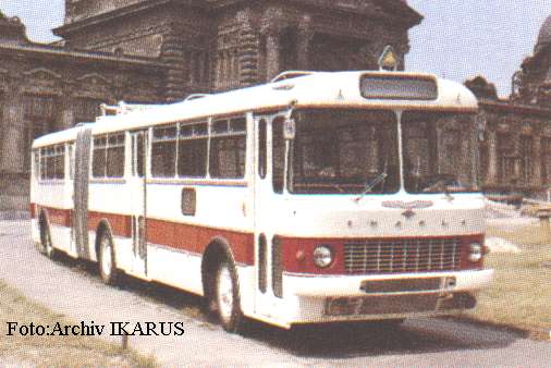Ikarus 180