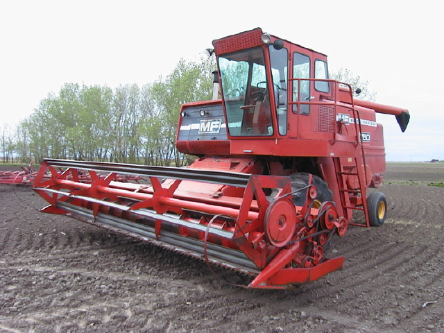 Massey ferguson 750