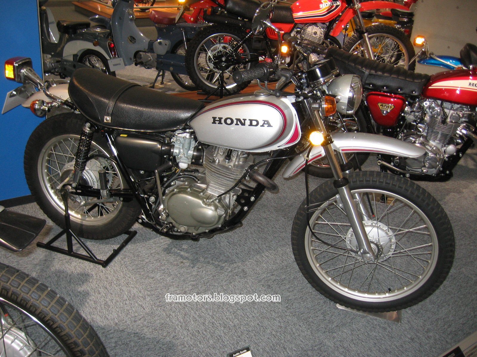 Honda sl250