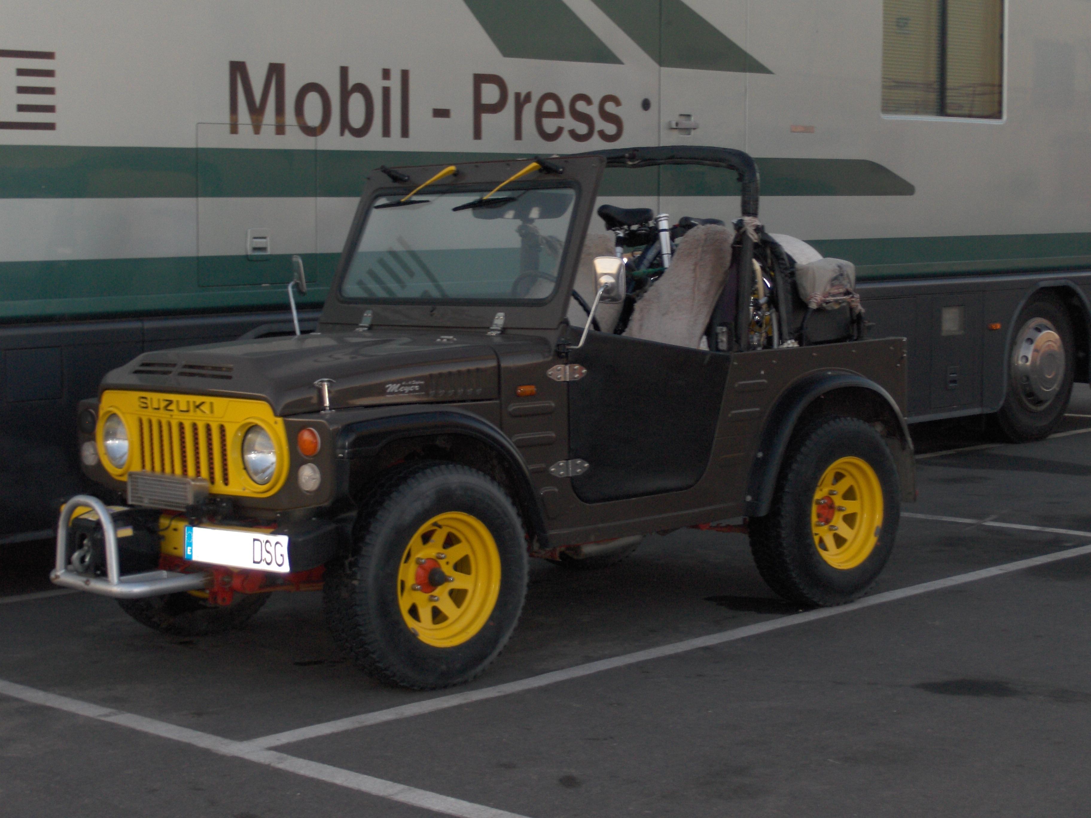 Suzuki lj