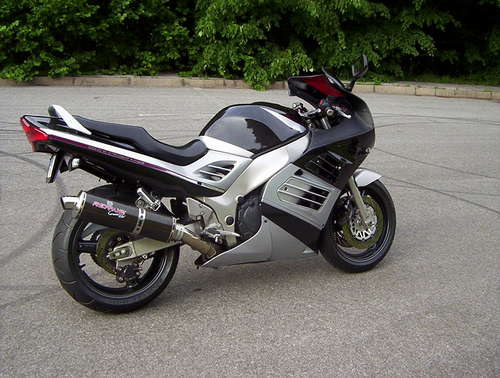 Suzuki rf