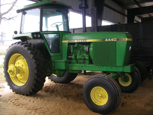 John deere 4440 - specs, photos, videos and more on TopWorldAuto