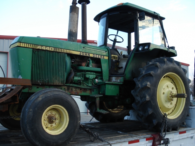 John deere 4440