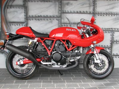 Ducati 1000s