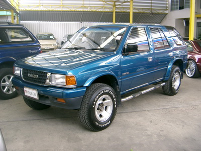 Isuzu cameo