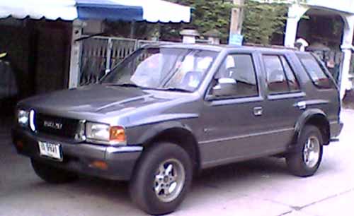 Isuzu cameo