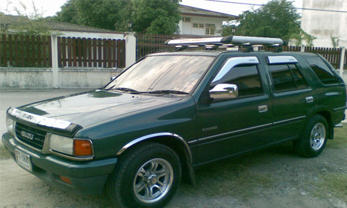 Isuzu cameo