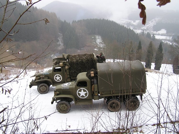 Gmc 352
