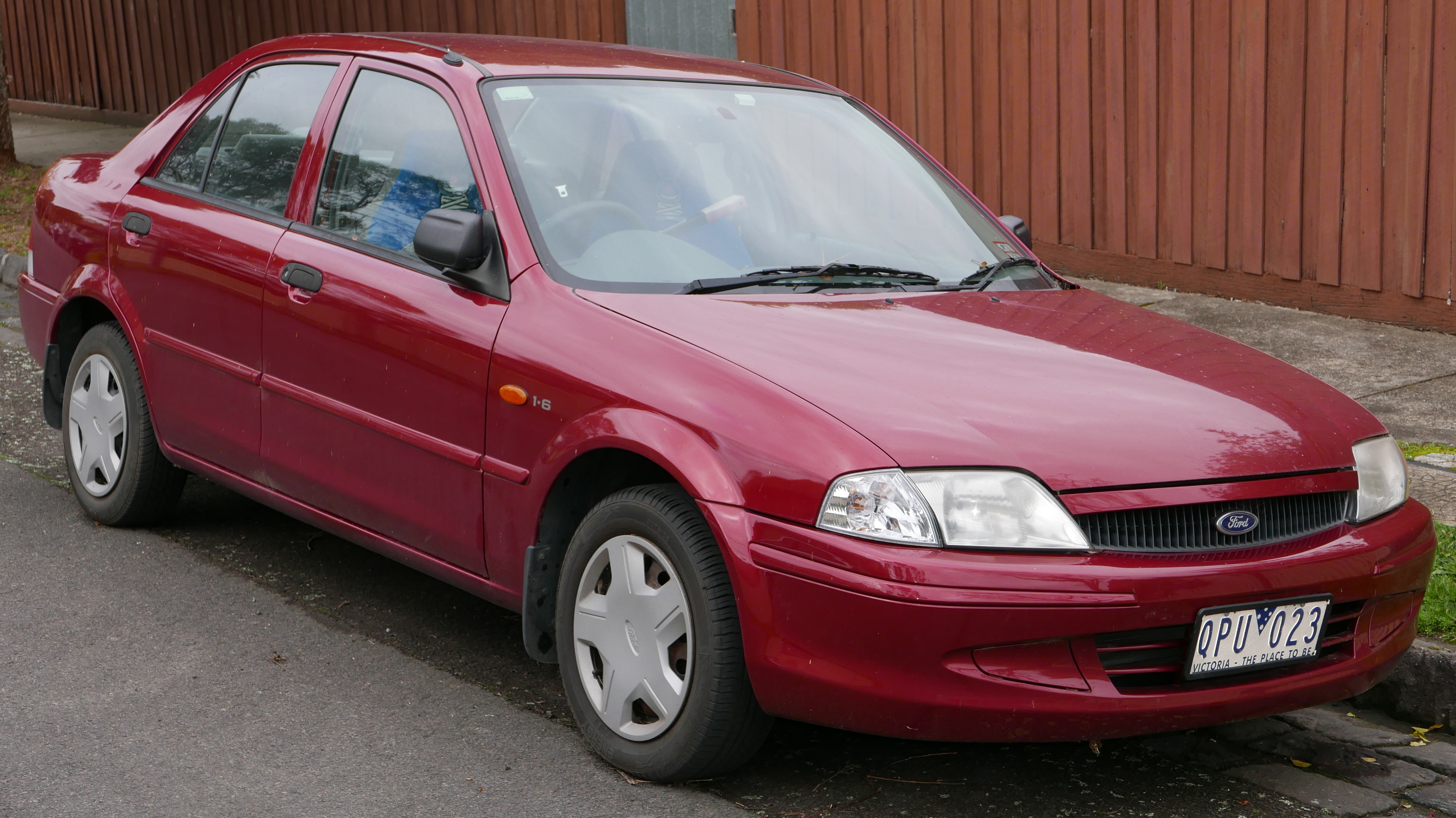 TopWorldAuto >> Photos of Ford Laser Lynx - photo galleries