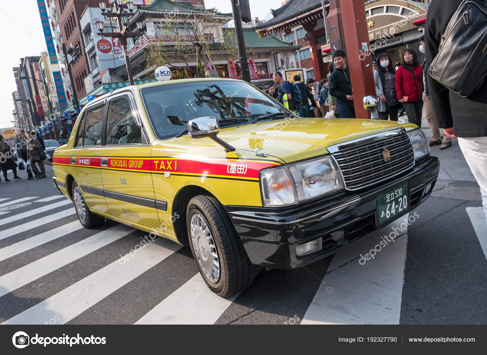 Toyota crown taxi