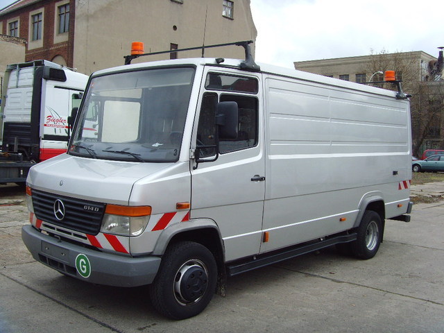 Mercedes-Benz Vario 814 D - specs, photos, videos and more on TopWorldAuto