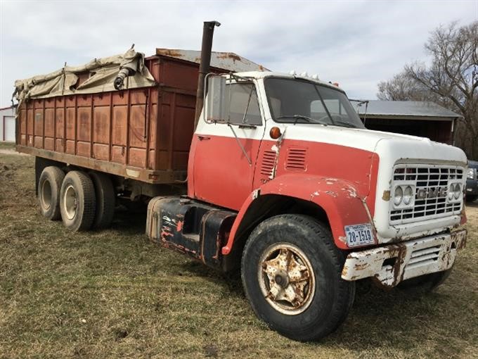 Gmc 9500 truck