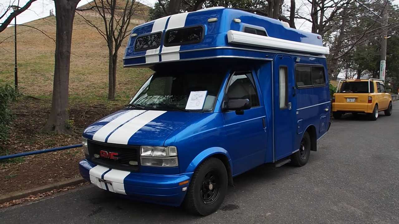 TopWorldAuto >> Photos of GMC Camper Van photo galleries