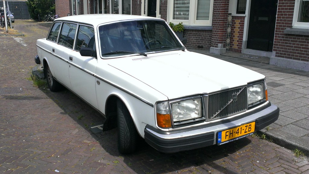 Volvo 264 te