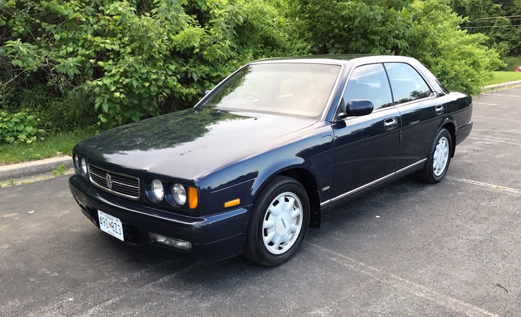 Nissan Gloria Gran Turismo Turbo - specs, photos, videos and more on ...