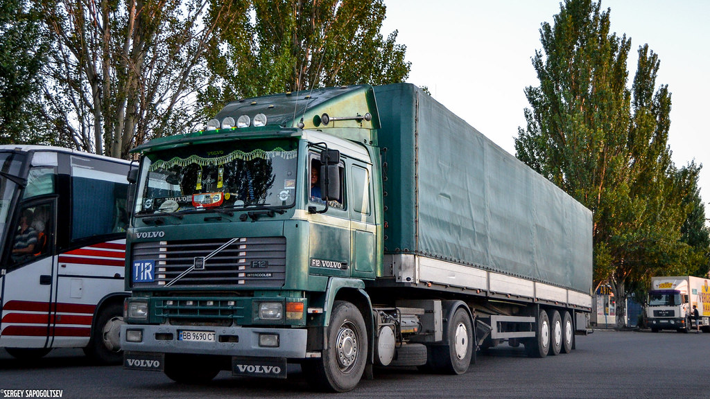 Volvo f12 intercooler