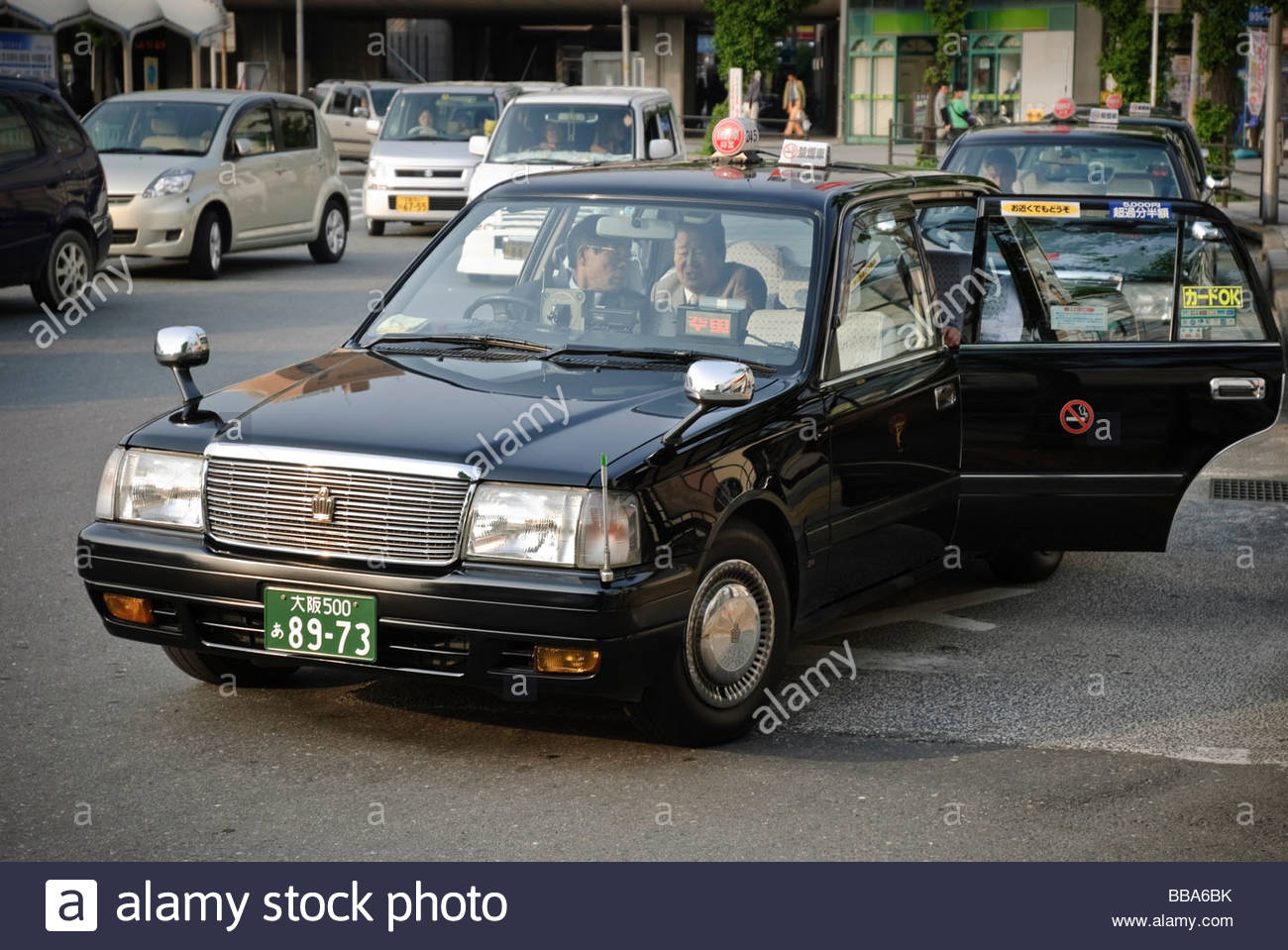 Toyota crown taxi