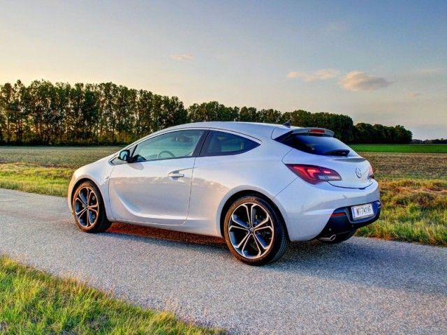 Topworldauto Photos Of Opel Astra Gtc Photo Galleries