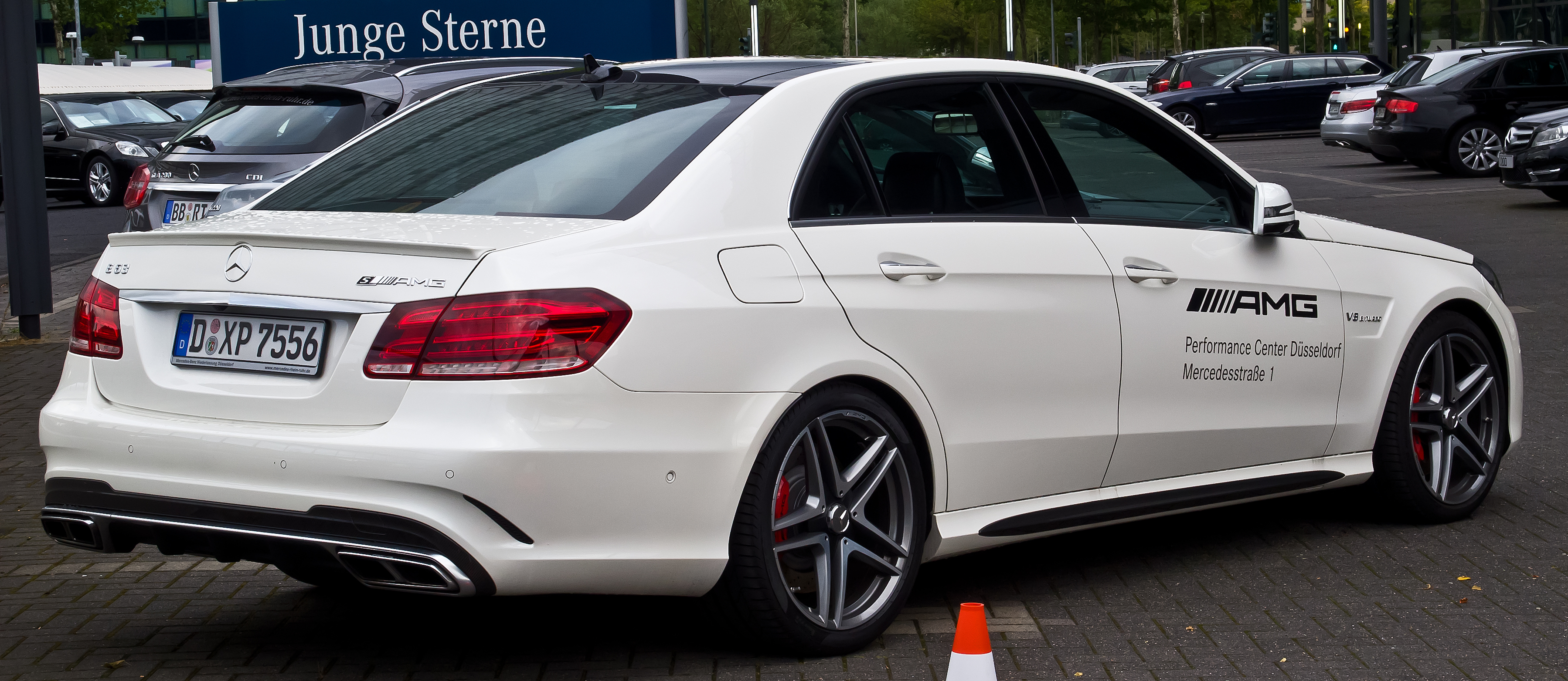Topworldauto Photos Of Mercedes Benz E 63 Amg Photo Galleries