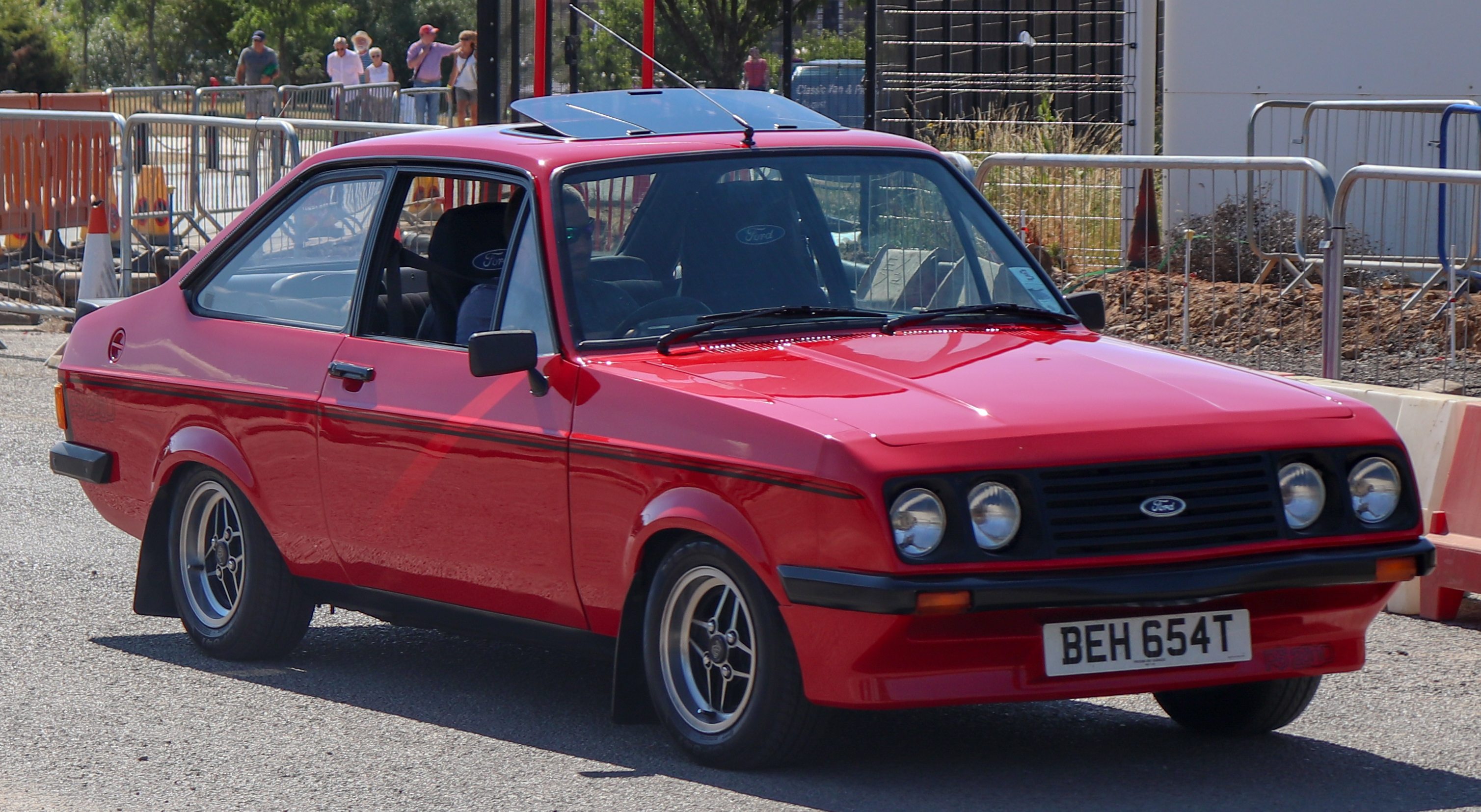 TopWorldAuto >> Photos of Ford Escort RS2000 - photo galleries