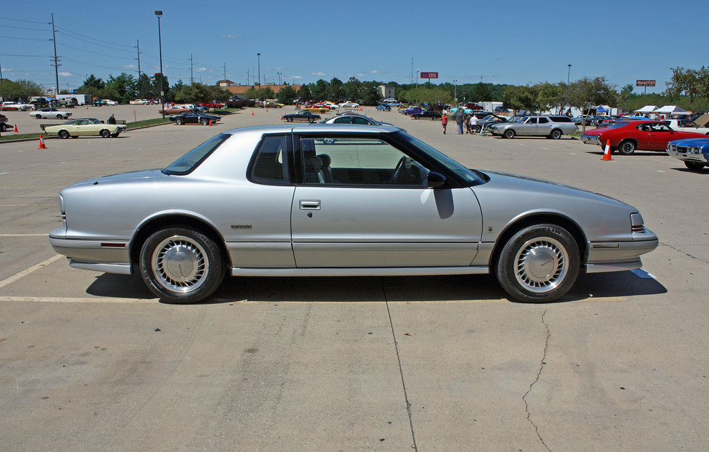 Oldsmobile toronado trofeo