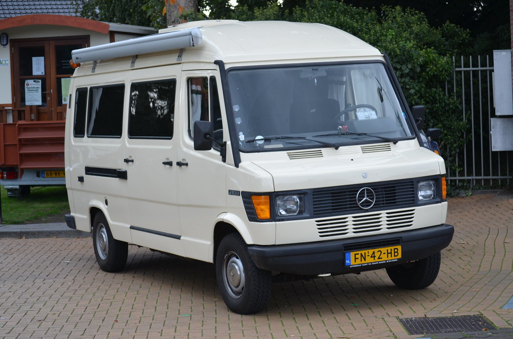 TopWorldAuto >> Photos of MercedesBenz 207D photo galleries