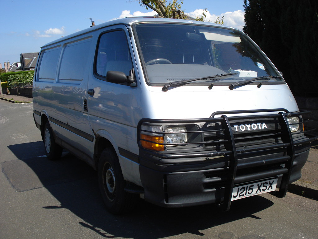 Toyota Hiace Solemio - specs, photos, videos and more on TopWorldAuto