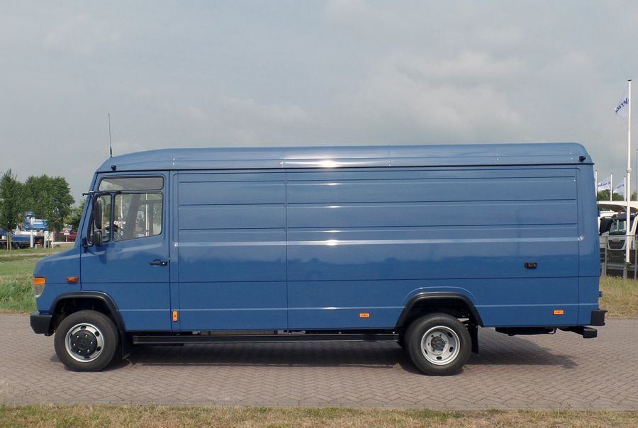 Mercedes benz vario фото