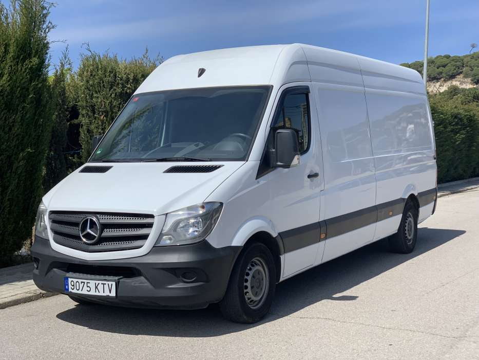 Mercedes Benz Sprinter 2021 грузовой