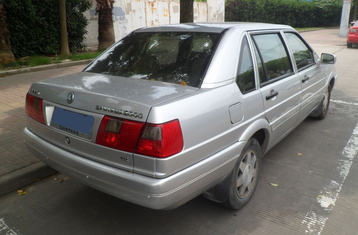 Volkswagen santana 2000