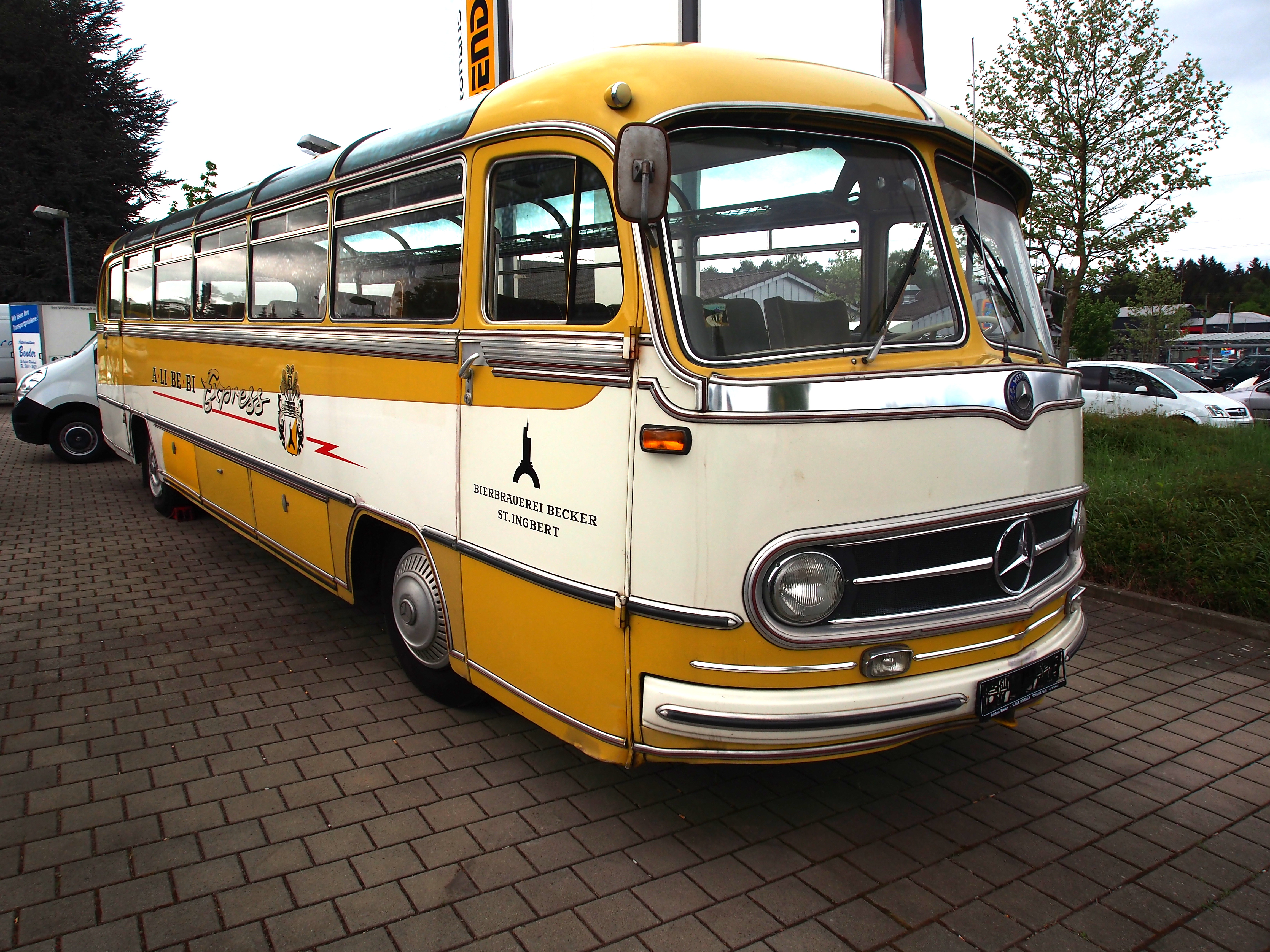 TopWorldAuto >> Photos of MercedesBenz O321 photo galleries